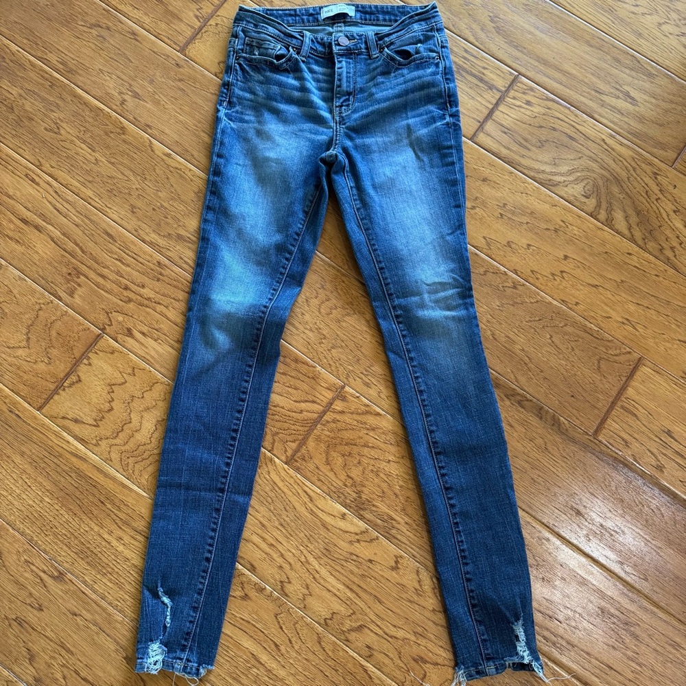 Buckle BKE Payton Skinny Jeans Women's 26x31.5 Med-Dark Universal Fit Mid-Rise